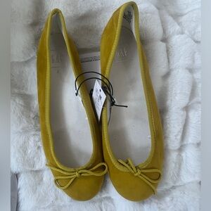 GAP Suede Citron Ballet Flats NWT